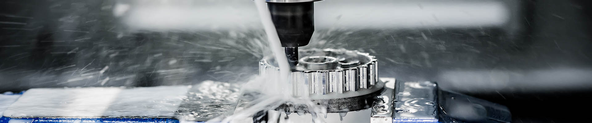 ¿NO ENCUENTRAS LA MÁQUINA QUE BUSCAS?<BR>Contáctanos